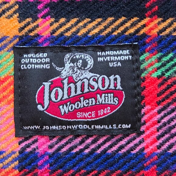 NWOT *HOT PINK* Plaid Lambswool Scarf Johnson Woolen Mills - Picture 2 of 7